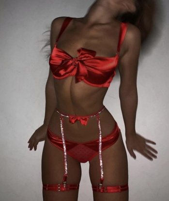 Анкета проститутки Соня - город Кама, 25 лет, №7006